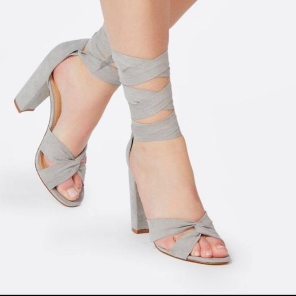JustFab size 10 Gray  Wrap Sandals